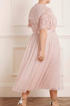 Needle & Thread Holding LTD All - Womenswear Amalie Bodice Short Sleeve V-Neck Ballerina Dress 14 Needle & Thread Holding LTD All - Womenswear Amalie Bodice Short Sleeve V-Neck Ballerina Dress