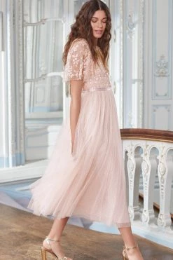 Needle & Thread Holding LTD All - Womenswear Amalie Bodice Short Sleeve V-Neck Ballerina Dress 15 Needle & Thread Holding LTD All - Womenswear Amalie Bodice Short Sleeve V-Neck Ballerina Dress