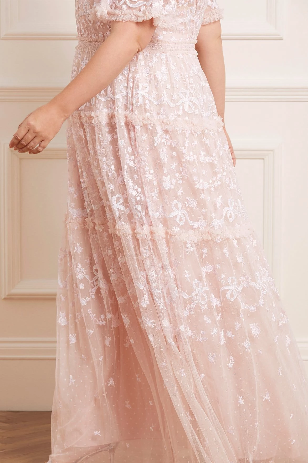 Needle & Thread Holding LTD All - Womenswear Emilana Short Sleeve Gown 6 Needle & Thread Holding LTD All - Womenswear Emilana Short Sleeve Gown