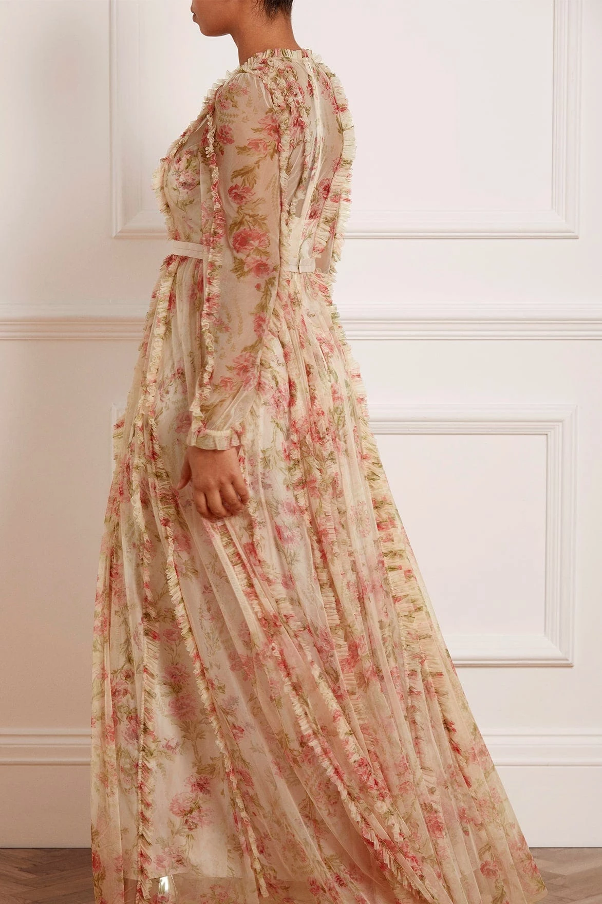 Needle & Thread Holding LTD All - Womenswear Waltzing Blooms Garden V-Neck Gown 8 Needle & Thread Holding LTD All - Womenswear Waltzing Blooms Garden V-Neck Gown